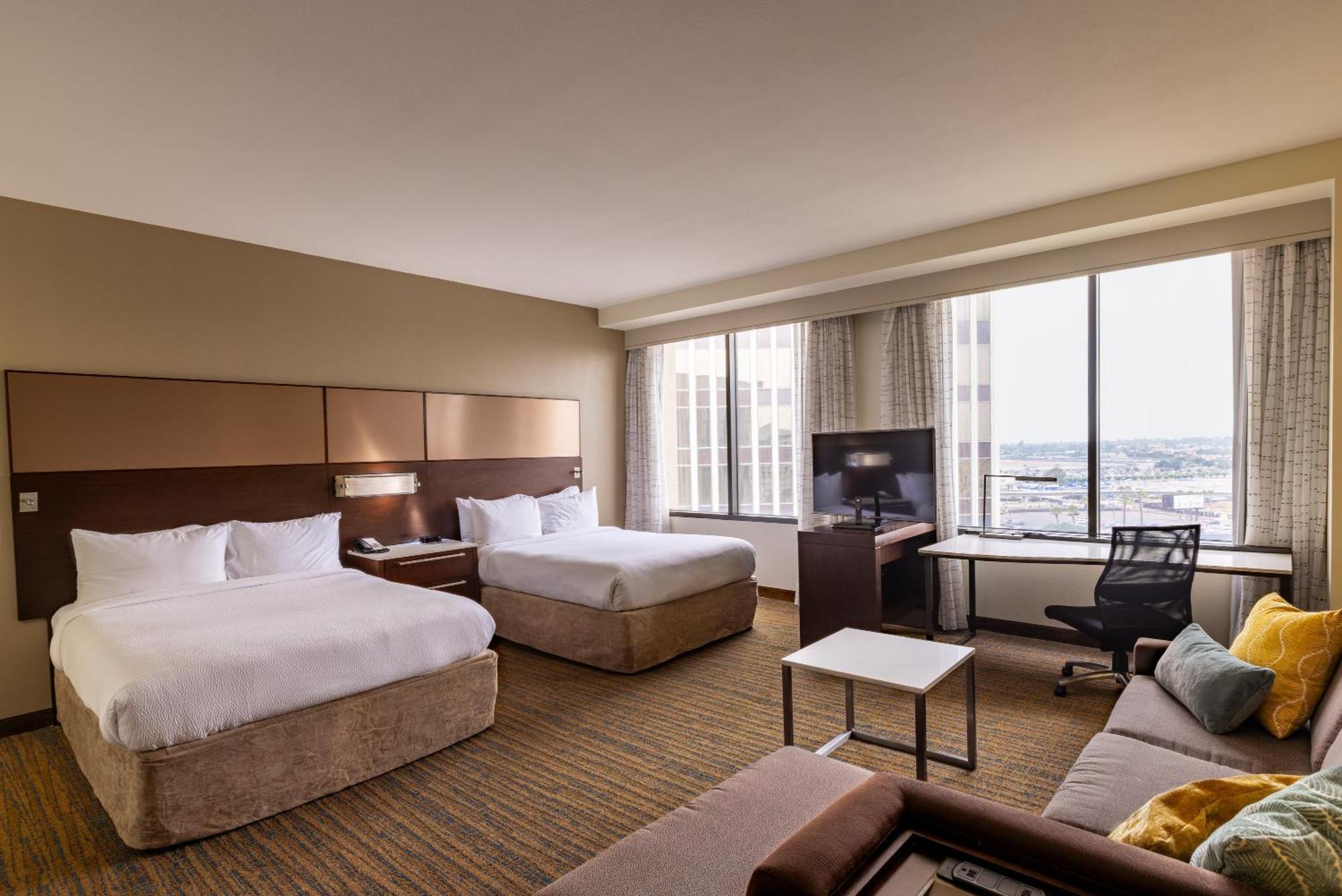 Residence Inn By Marriott Los Angeles Lax/Century Boulevard — Photos 3